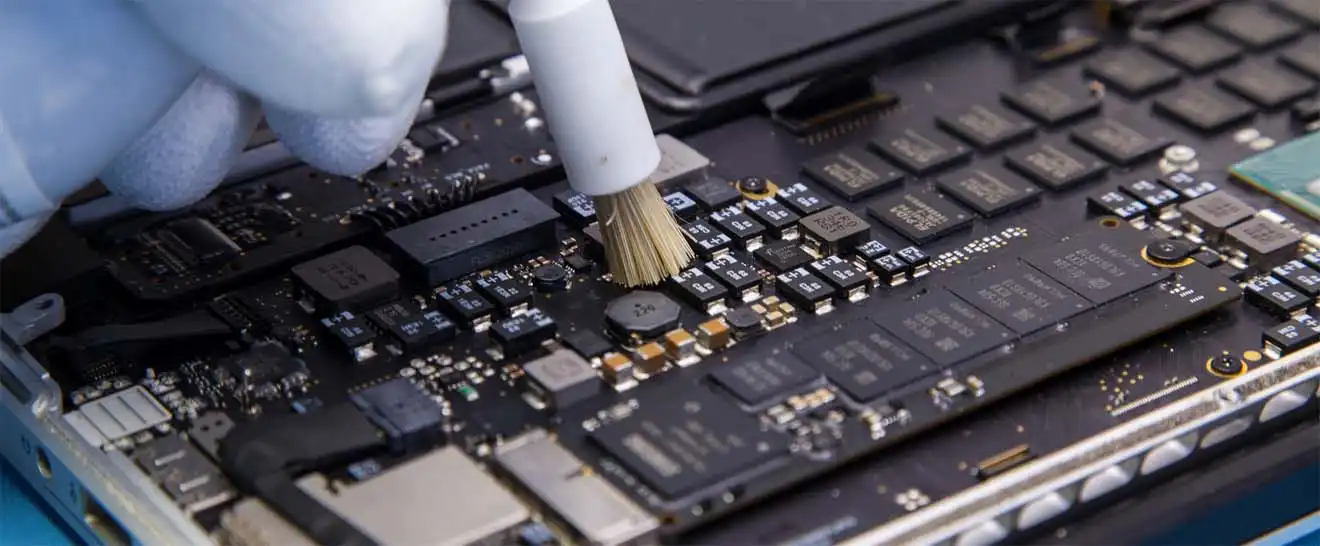 Чистка Apple MacBook от пыли в Дедовске | Замена термопасты