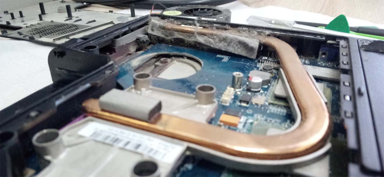 чистка ноутбука Lenovo в Дедовске