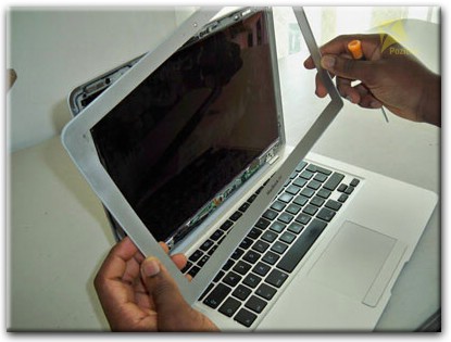 Замена экрана Apple MacBook в Дедовске